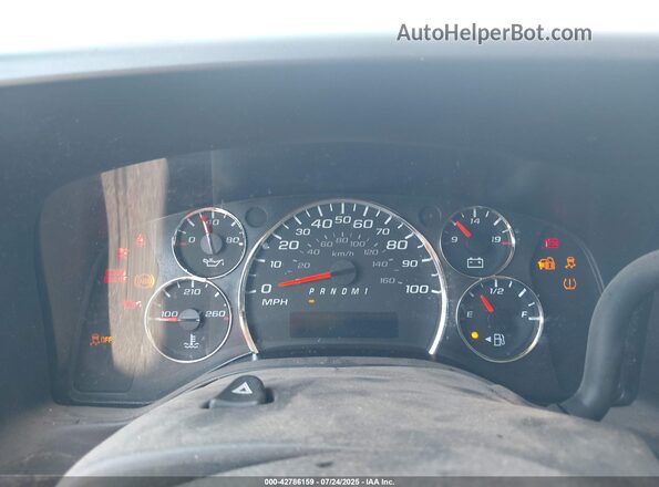 1GTW7AFG7K1210978 2019 GMC SAVANA 2500 White Vista de los asientos traseros