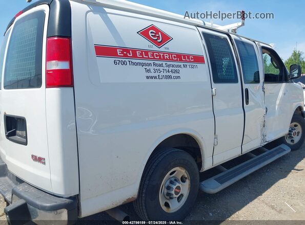 1GTW7AFG7K1210978 2019 GMC SAVANA 2500 White Vista frontal