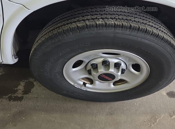 1GTW7AFP0N1157514 2022 GMC SAVANA CARGO  Widok naklejki z numerem VIN