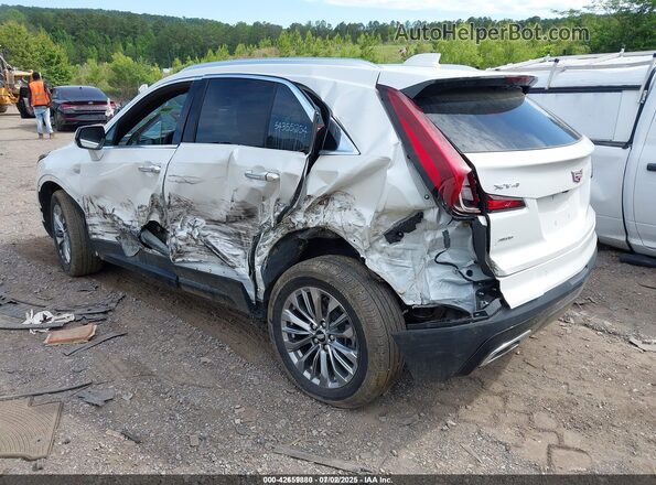 1GYFZDR43RF147835 2024 CADILLAC XT4 White Trasero izquierdo