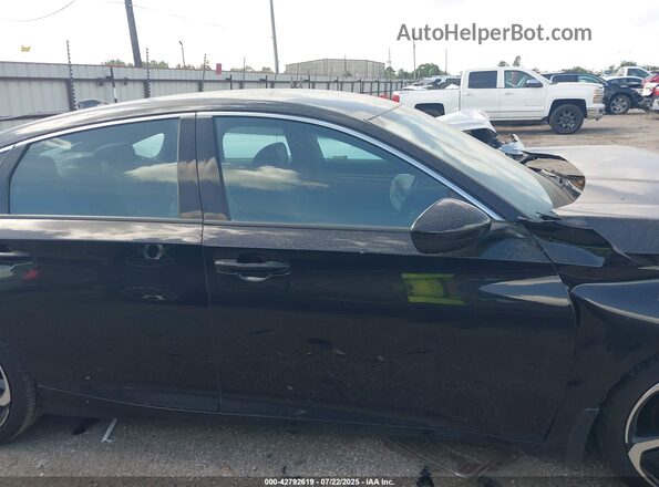 1HGCV1F31MA004680 2021 HONDA ACCORD Black Вид задньої частини салону