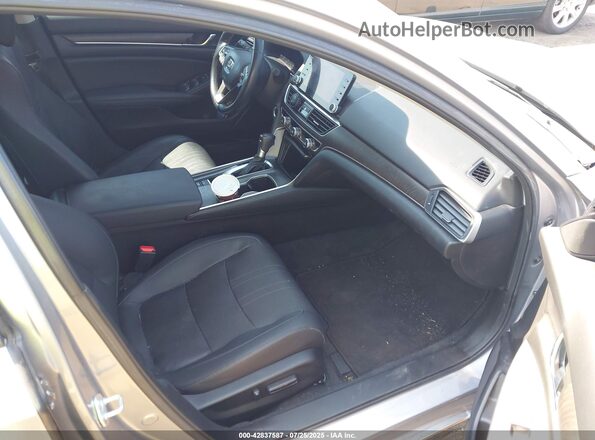1HGCV1F50MA074446 2021 HONDA ACCORD Silver Вид салону спереду