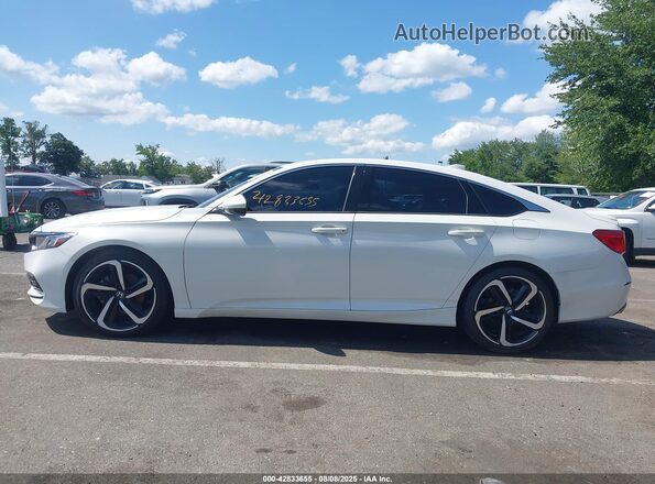 1HGCV2F3XKA036367 2019 HONDA ACCORD White Widok wnętrza 360 stopni