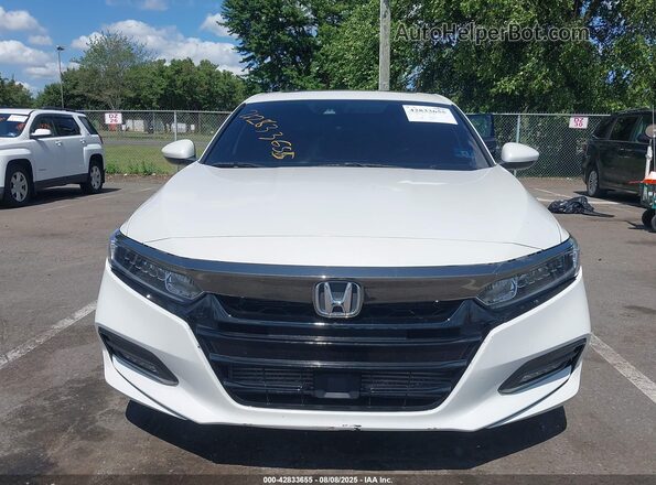 1HGCV2F3XKA036367 2019 HONDA ACCORD White Widok z przodu