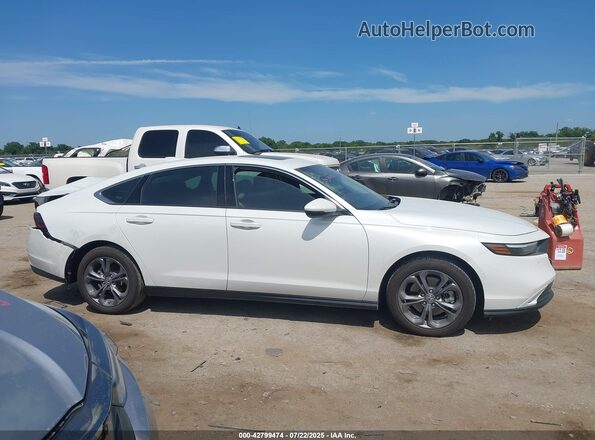 1HGCY2F60PA055812 2023 HONDA ACCORD White Вид задньої частини салону