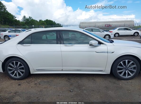 1LN6L9PK9K5604578 2019 LINCOLN CONTINENTA White Vista interior trasera