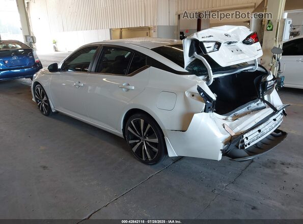 1N4AL4CVXMN392011 2021 NISSAN ALTIMA White 