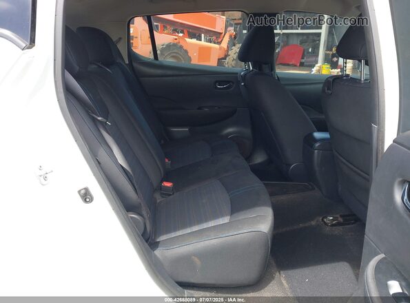 1N4AZ1CP8JC304644 2018 NISSAN LEAF White Вид наклейки з VIN-кодом
