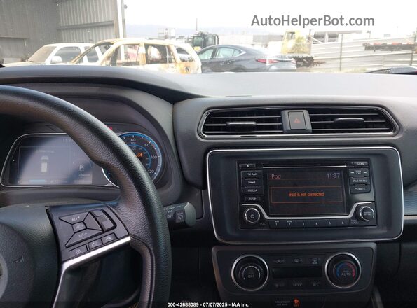 1N4AZ1CP8JC304644 2018 NISSAN LEAF White 