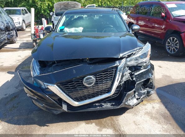 1N4BL4BV0LC239959 2020 NISSAN ALTIMA Black Rear interior view