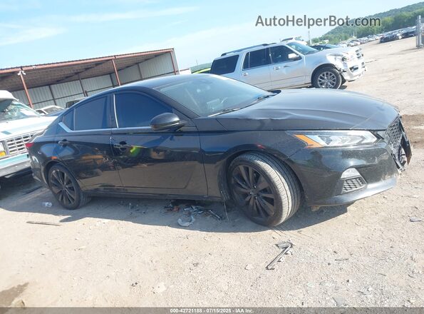 1N4BL4CV3MN334391 2021 NISSAN ALTIMA Black Widok wnętrza z tyłu