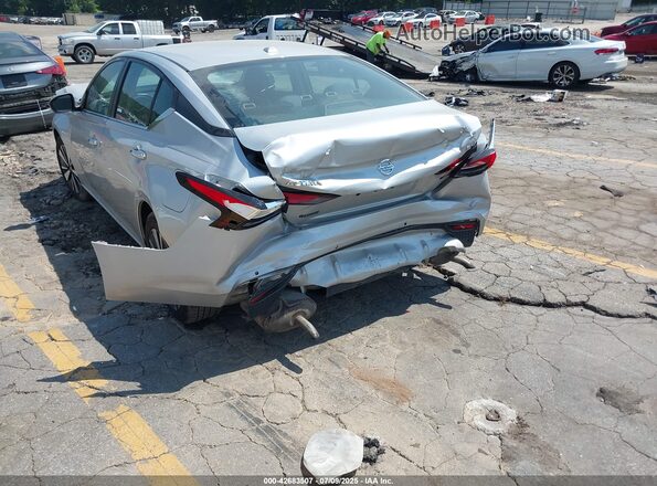 1N4BL4DVXNN320195 2022 NISSAN ALTIMA Серебряный Задняя левая четверть