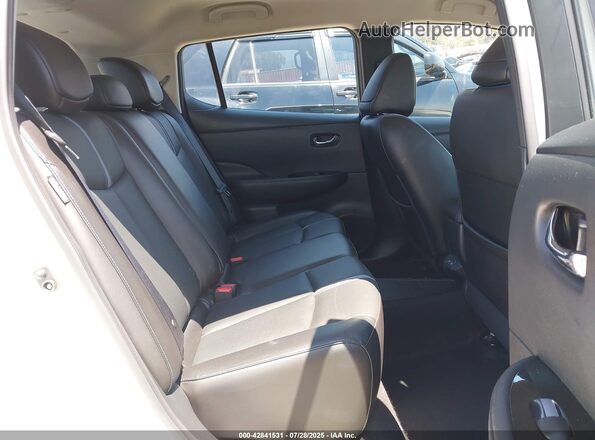 1N4BZ1DP5LC304090 2020 NISSAN LEAF White VIN კოდის სტიკერის ხედი