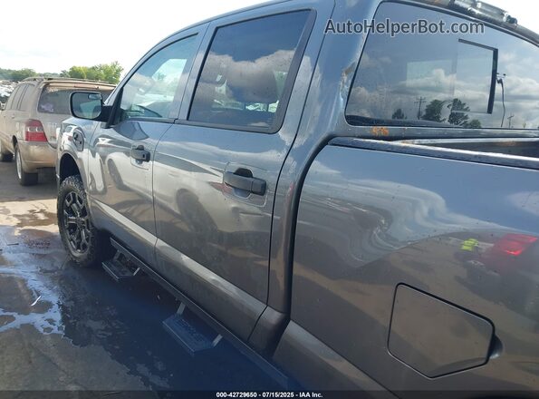 1N6BA1F39KN513876 2019 NISSAN TITAN XD Gray Սալոնի 360 աստիճան տեսք