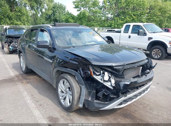 1V2BC2CA1MC226972 2021 VOLKSWAGEN ATLAS Black Widok z przodu