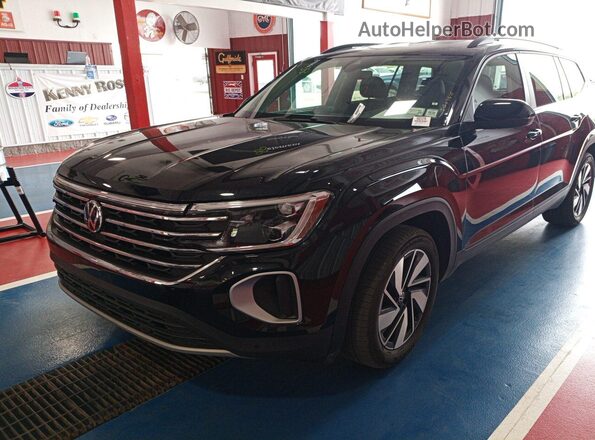 1V2HR2CA0RC565268 2024 VOLKSWAGEN ATLAS  Vista del compartimento del motor