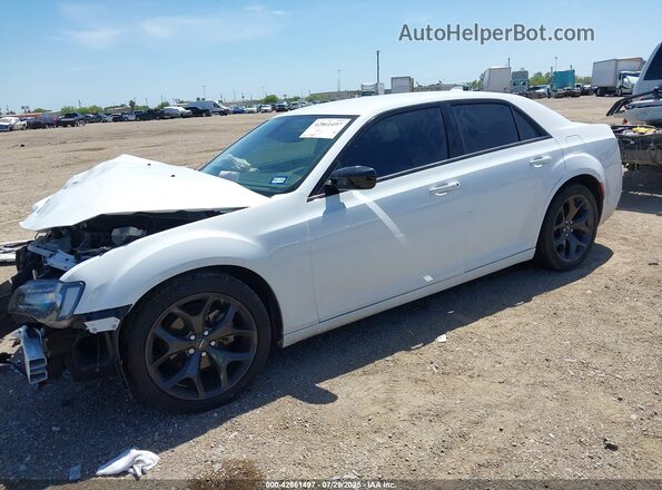 2C3CCAAG3PH552379 2023 CHRYSLER 300 White 