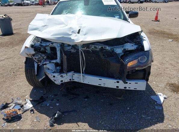 2C3CCAAG3PH552379 2023 CHRYSLER 300 White 