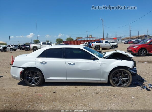 2C3CCAAG3PH552379 2023 CHRYSLER 300 White 