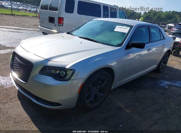 2C3CCAAGXMH563133 2021 CHRYSLER 300 Серебряный Передняя левая четверть