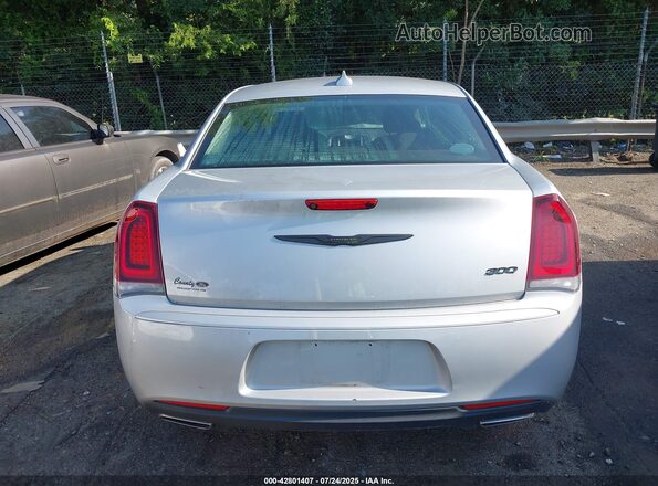 2C3CCAAGXMH563133 2021 CHRYSLER 300 Серебряный 
