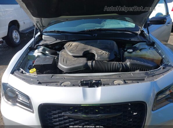 2C3CCAAGXMH563133 2021 CHRYSLER 300 Серебряный Вид сзади