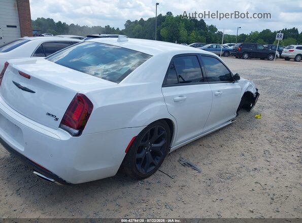 2C3CCABG5MH634303 2021 CHRYSLER 300 White 