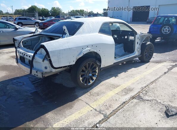 2C3CDZC96MH650716 2021 DODGE CHALLENGER Белый Задняя правая четверть