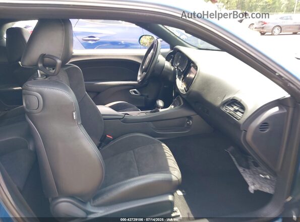 2C3CDZFJ1MH634784 2021 DODGE CHALLENGER Blue Front interior view