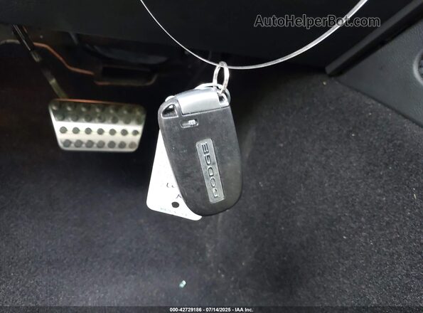 2C3CDZFJ1MH634784 2021 DODGE CHALLENGER Blue Dashboard view