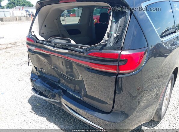 2C4RC1BG1PR606504 2023 CHRYSLER PACIFICA Black Front view