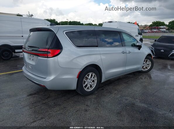 2C4RC1BG3PR586661 2023 CHRYSLER PACIFICA Серебряный Задняя правая четверть