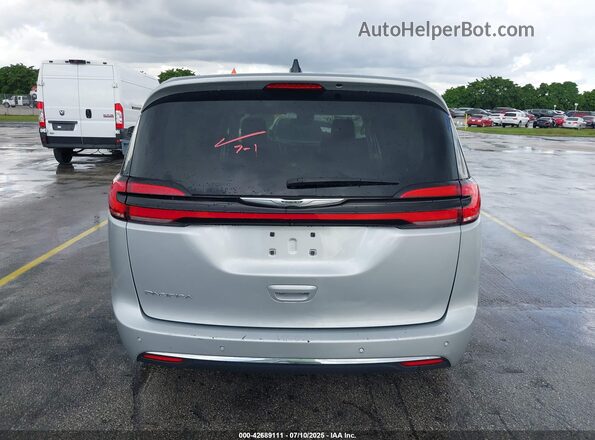 2C4RC1BG3PR586661 2023 CHRYSLER PACIFICA Серебряный 