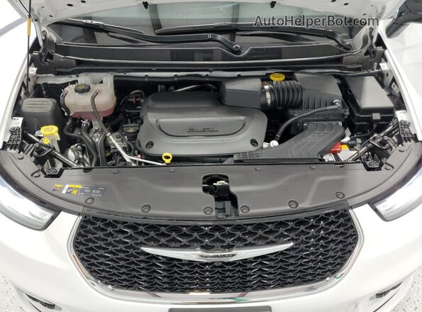 2C4RC1BG6SR512014 2025 CHRYSLER PACIFICA White Engine compartment view