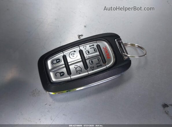 2C4RC1BGXRR123323 2024 CHRYSLER PACIFICA Silver Вид панелі приладів