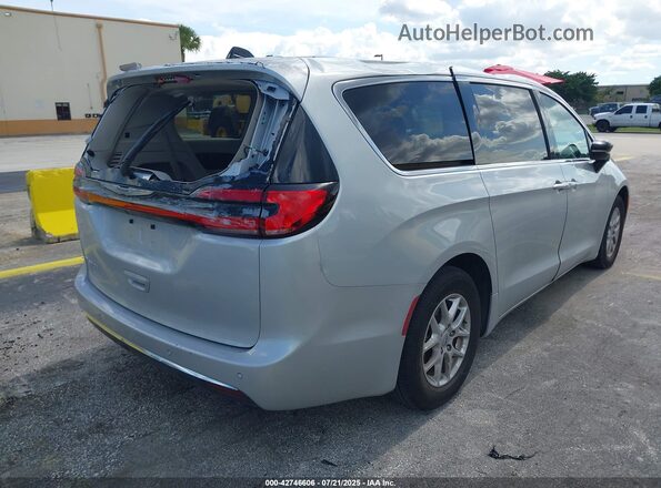 2C4RC1BGXRR123323 2024 CHRYSLER PACIFICA Silver Задня права чверть