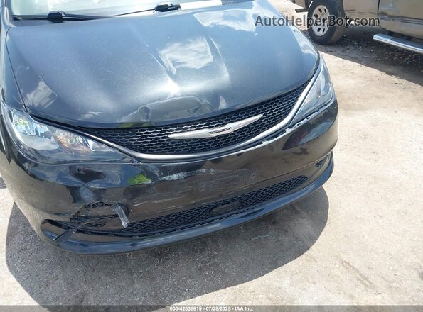 2C4RC1CG4NR166578 2022 CHRYSLER VOYAGER Черный Вид спереди