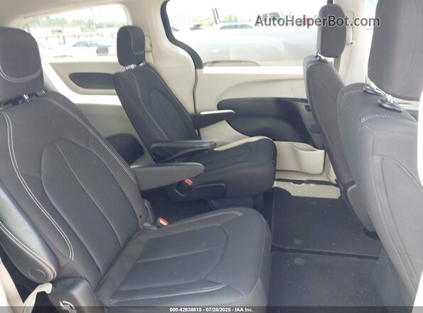 2C4RC1CG4NR166578 2022 CHRYSLER VOYAGER Черный Вид наклейки с VIN-кодом
