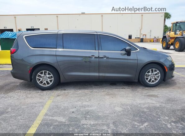 2C4RC1CG4NR223569 2022 CHRYSLER VOYAGER Gray Vista interior trasera