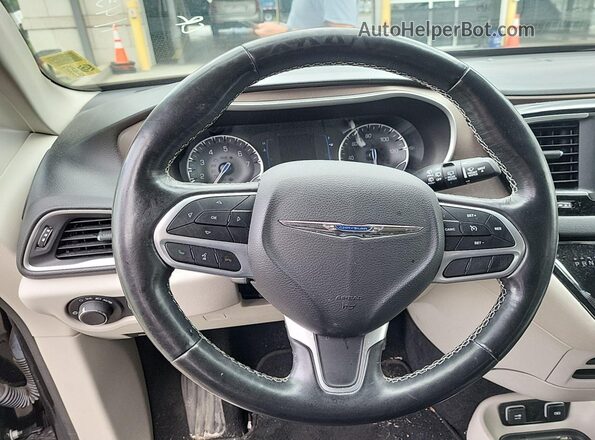 2C4RC1DG5MR555114 2021 CHRYSLER VOYAGER  Панорамный вид салона 360°