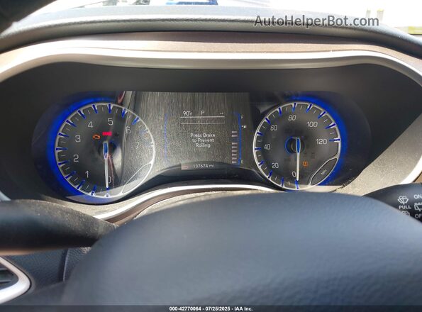 2C4RC1DG9MR506045 2021 CHRYSLER VOYAGER Gray Rear seats view