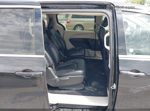 2C4RC1L75PR569116 2023 CHRYSLER PACIFICA Black Вид наклейки з VIN-кодом