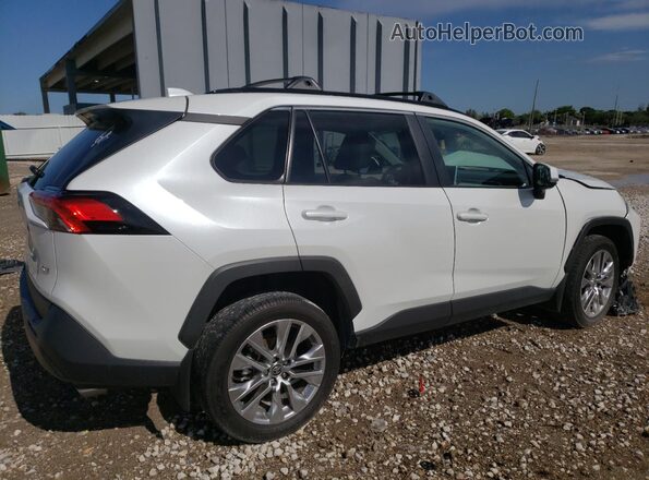 2T3C1RFV9RW341875 2024 TOYOTA LE White Tył prawy