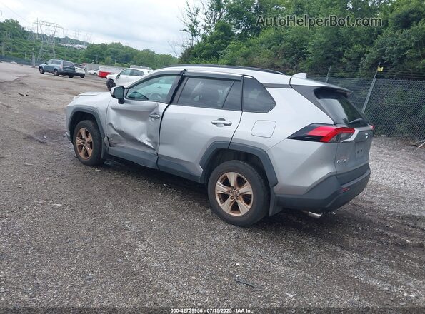 2T3P1RFV1MC211505 2021 TOYOTA LE Серебряный Задняя левая четверть