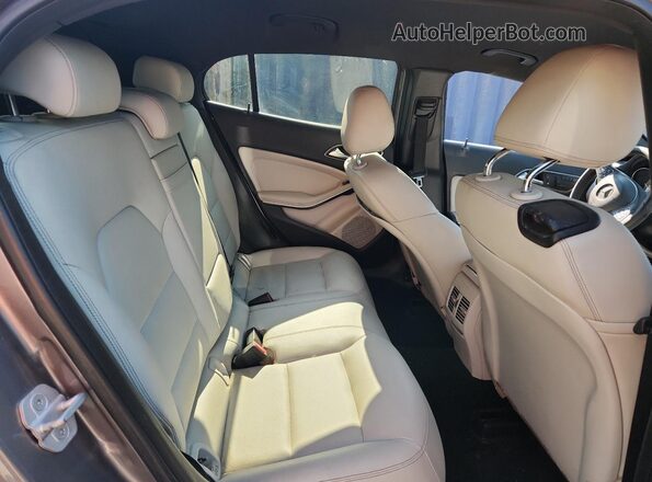 WDCTG4EB7GJ231471 2016 MERCEDES-BENZ GLA-CLASS Gray უკანა სალონის ხედი