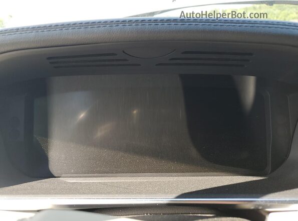 SALGS2RU1LA576147 2020 LAND ROVER RANGE ROVER Silver Widok tylnych siedzeń