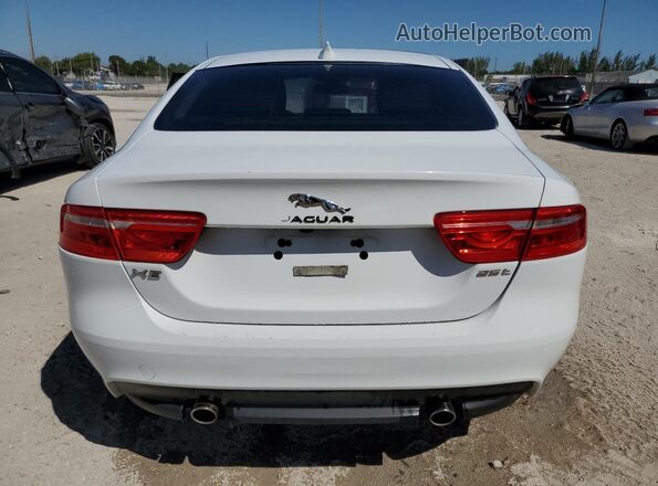 SAJAR4BG1HA978526 2017 JAGUAR XF Белый 
