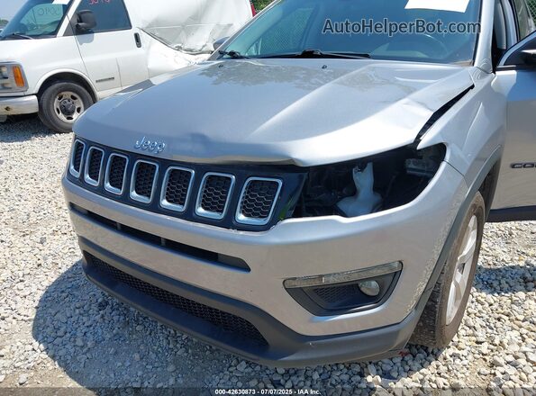 3C4NJCBB5MT508136 2021 JEEP COMPASS Silver წინა ხედი