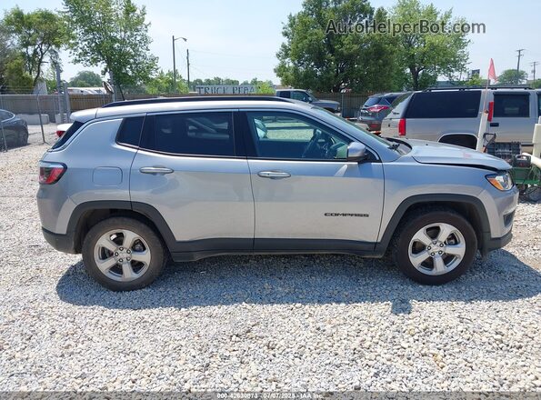 3C4NJCBB5MT508136 2021 JEEP COMPASS Silver უკანა სალონის ხედი