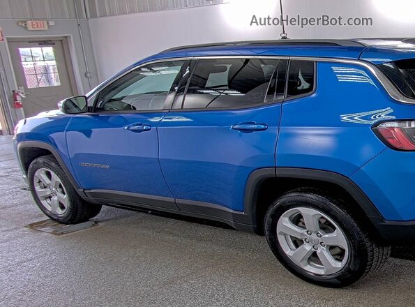 3C4NJDBB0MT594087 2021 JEEP COMPASS  Вид задньої частини салону